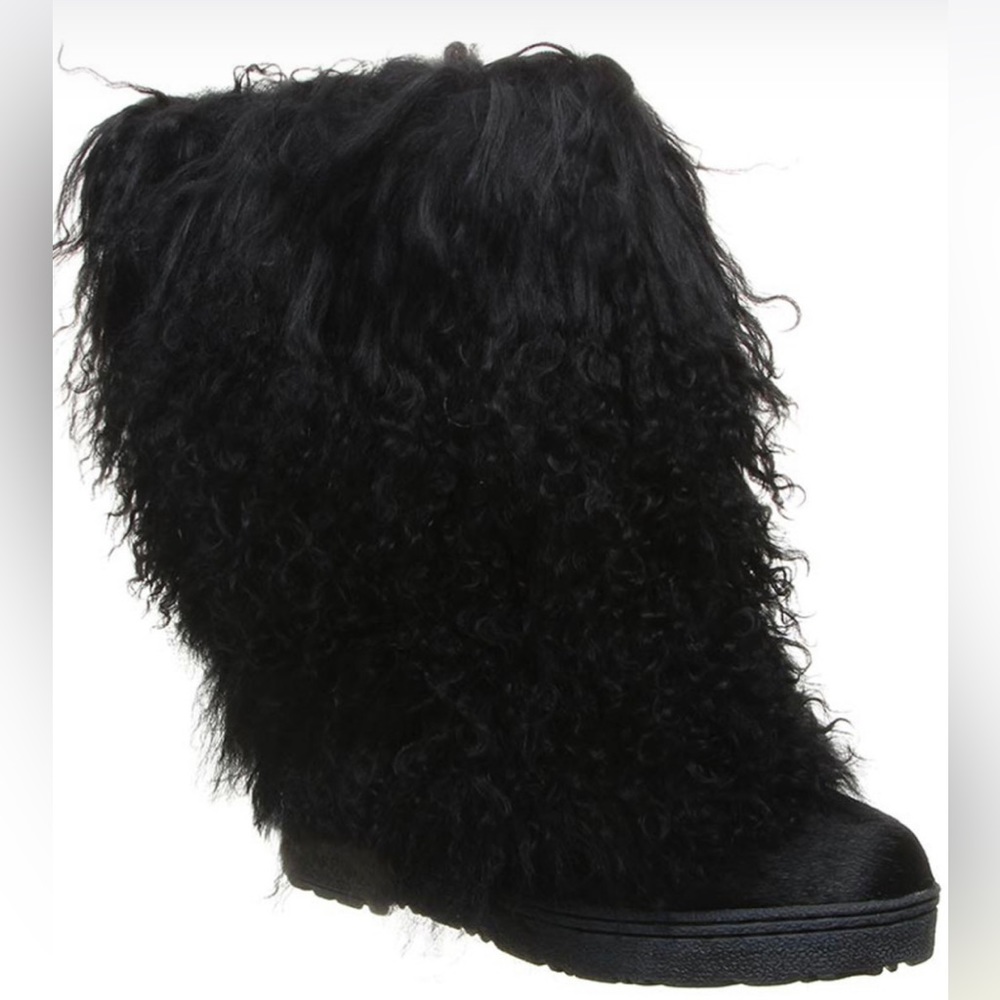 BEARPAW Boetis ll Black Boot Women’s Size 10